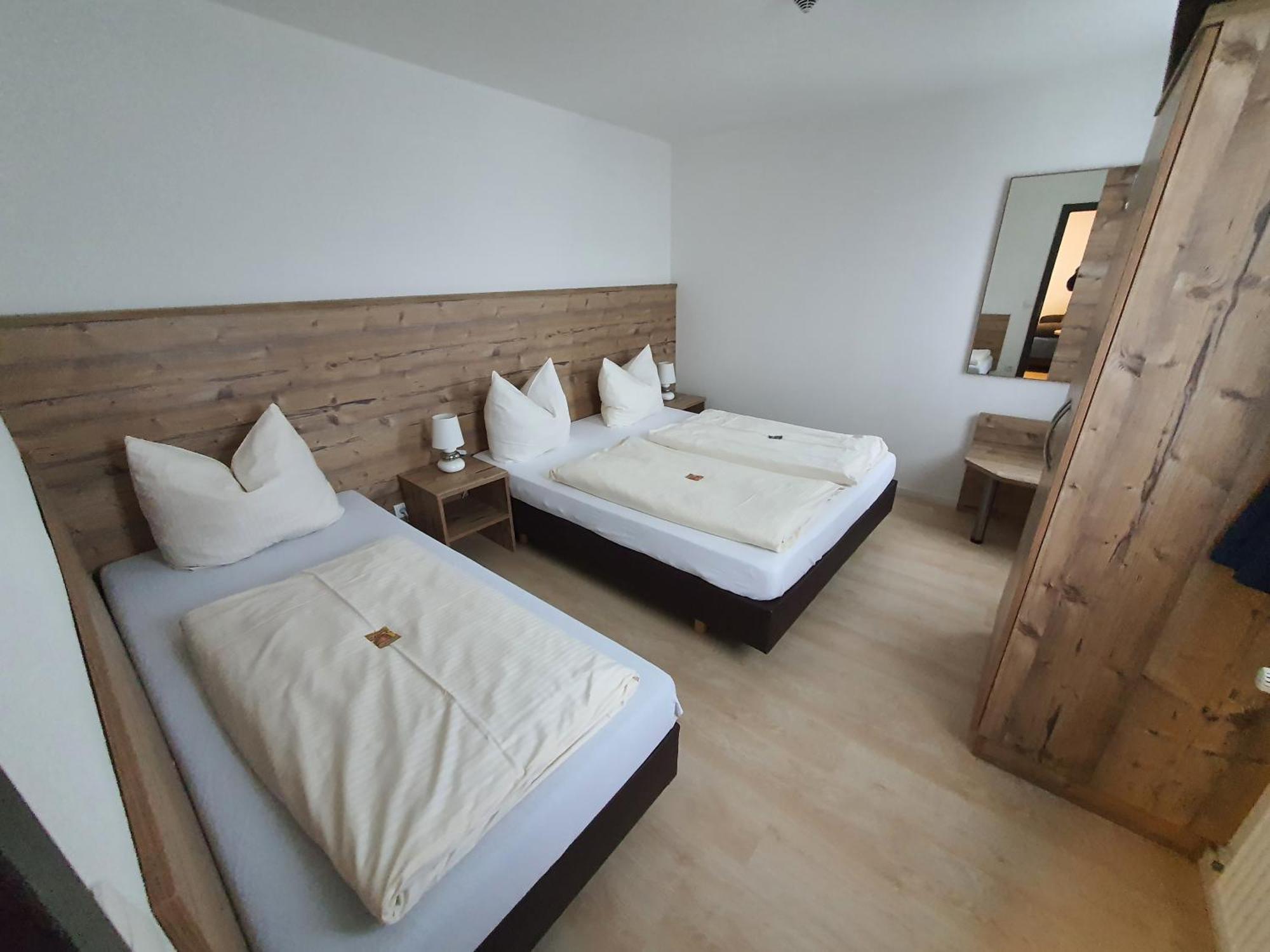 Fraenkischer Hof --- Hotel In Pegnitz --- Schlabecks Fraenkischer Hof Dış mekan fotoğraf